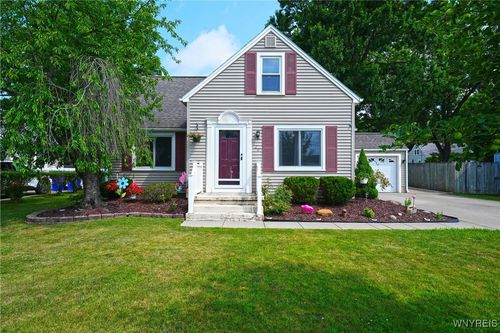 120 Cloverside Ct, West Seneca, NY, 14224-2946 | Card Image