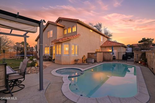 2515 Gemstone Ave, Palmdale, CA, 93551-1556 | Card Image