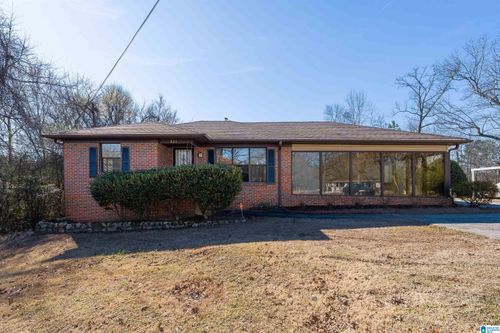 321 23rd Ave Nw, CENTER POINT, AL, 35215-3325 | Card Image