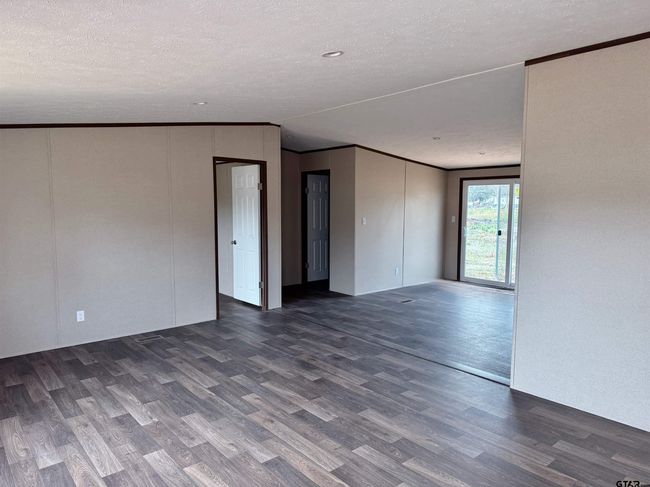 4386 County Road 376, House other with 3 bedrooms, 2 bathrooms and null parking in Tyler TX | Image 4