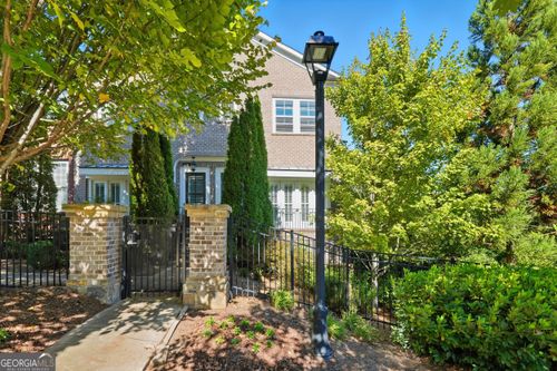 1626 Durden Rd Ne, Brookhaven, GA, 30319-2211 | Card Image