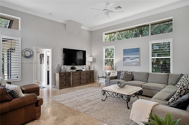 6807 Nw 66 Th Way, House other with 5 bedrooms, 3 bathrooms and null parking in Parkland FL | Image 17