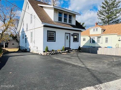 166 Old Loudon Rd, Latham, NY, 12110-3901 | Card Image