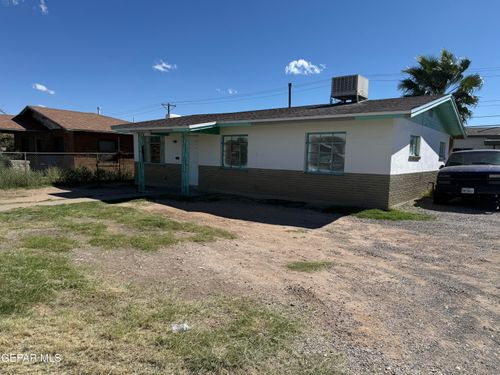 3720 Mountain Ave, El Paso, TX, 79930-5621 | Card Image