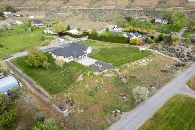 102909 E 1023 Pr Se, Home with 4 bedrooms, 5 bathrooms and null parking in Kennewick WA | Image 44