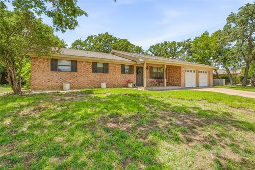 510 Spring Meadow St, Stephenville, TX, 76401-1811 | Card Image
