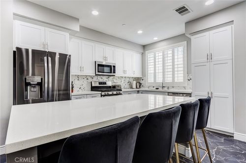 102-625 Savi Dr, Corona, CA, 92878-4103 | Card Image