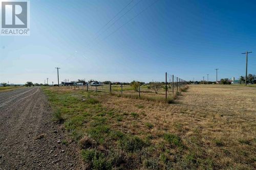 0 Railway Ave W, Empress, AB, T0J1E0 | Card Image