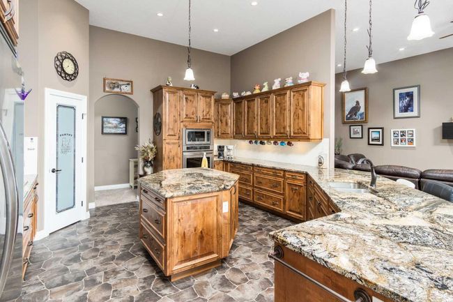 79 Harrison Green, House other with 6 bedrooms, 5 bathrooms and 6 parking in Olds AB | Image 14