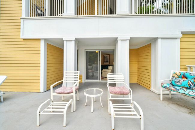 Covered deck area | Image 4