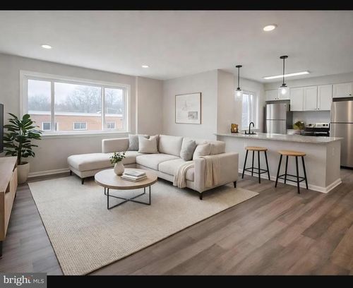 49 W Diamond Ave, GAITHERSBURG, MD, 20877-2137 | Card Image