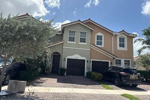 1426 Se 24th Ter, Homestead, FL, 33035-2105 | Card Image