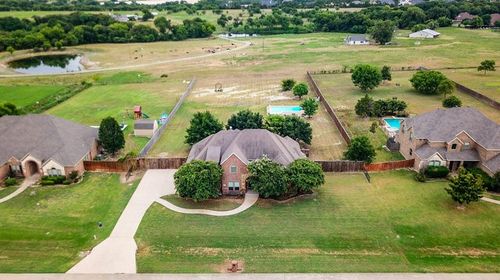 4650 Sunrise Ln, Midlothian, TX, 76065-7718 | Card Image
