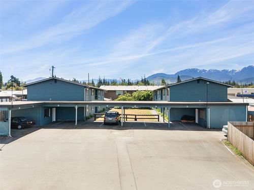2938 E Walnut St, Port Angeles, WA, 98362-9062 | Card Image