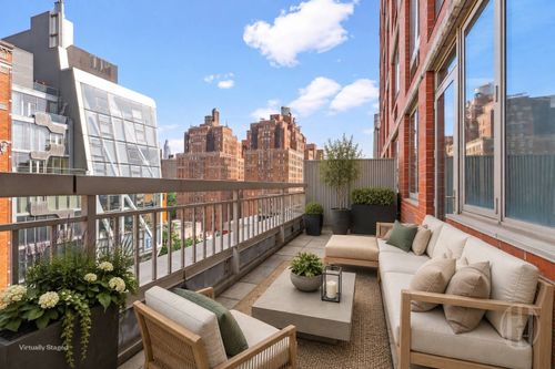 11d-520 W 23rd St, New York, NY, 10011-1136 | Card Image