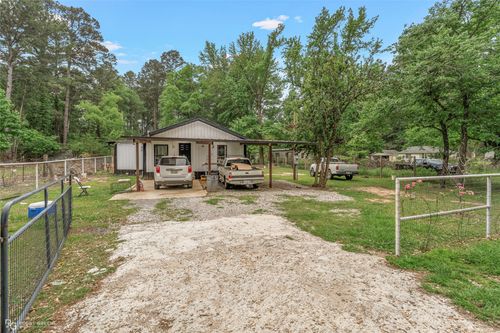 143 New Bethel Booker Rd, Benton, LA, 71006-8615 | Card Image