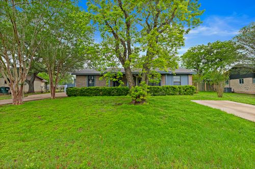 205 Hitching Post Dr, Kyle, TX, 78640-9323 | Card Image