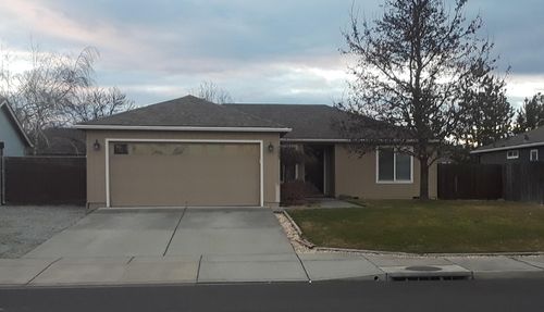 7223 30th St, White City, OR, 97503-1844 | Card Image
