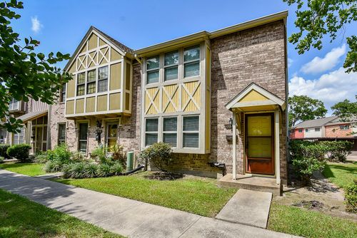 81-10488 Hammerly Blvd, Houston, TX, 77043-2103 | Card Image