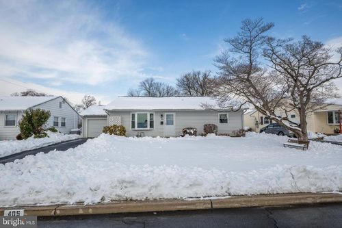405 Andover Rd, FAIRLESS HILLS, PA, 19030-2301 | Card Image
