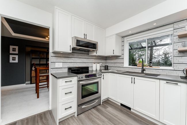 131 Aspenwood Dr, House other with 4 bedrooms, 4 bathrooms and 4 parking in Port Moody BC | Image 7