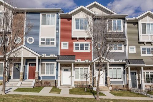 496 Nolan Hill Blvd Nw, Calgary, AB, T3R0Y1 | Card Image