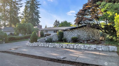 1133 E Hemlock St, Kent, WA, 98030-6239 | Card Image
