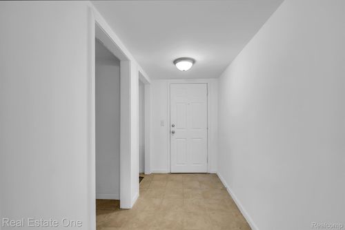 apt-10-50 Virginia Dr, Monroe, MI, 48162-2457 | Card Image