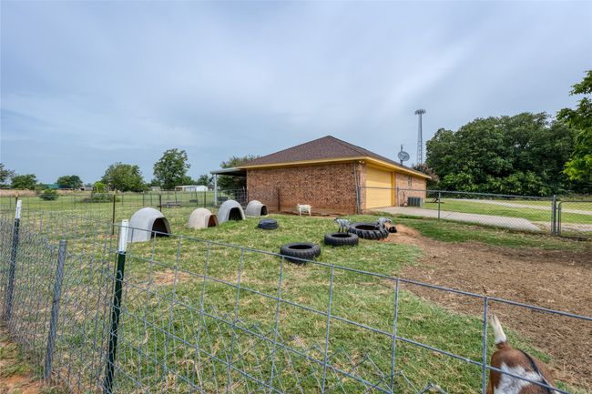 1300 Knob Rd, House other with 3 bedrooms, 2 bathrooms and null parking in Springtown TX | Image 30