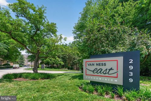 739-2939 Van Ness St Nw, WASHINGTON, DC, 20008-4620 | Card Image
