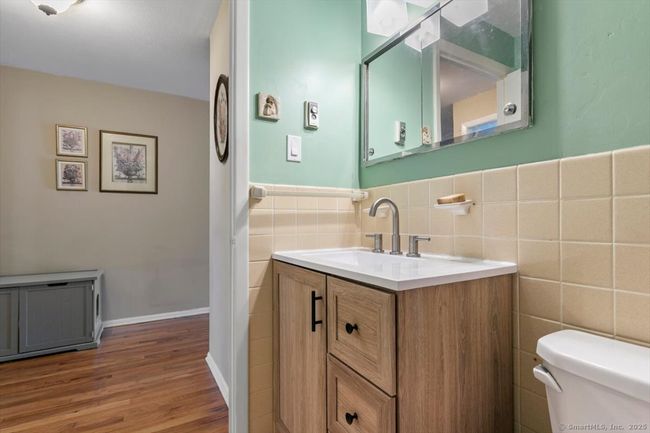 230 - 230 West Walk, Condo with 1 bedrooms, 1 bathrooms and 2 parking in West Haven CT | Image 23