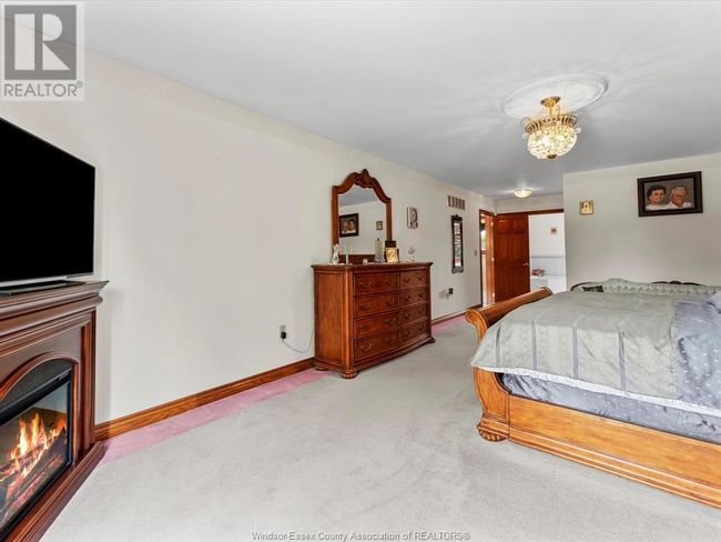 315 Majestic Dr, House other with 4 bedrooms, 4 bathrooms and null parking in Tecumseh ON | Image 22