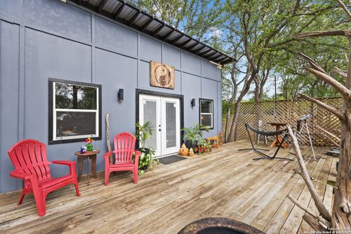 124 Valley Creek Dr, Cedar Creek, TX, 78612-4820 | Card Image