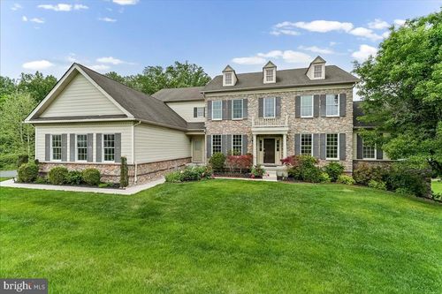 13 Evergreen Pl, CHADDS FORD, PA, 19317-9677 | Card Image