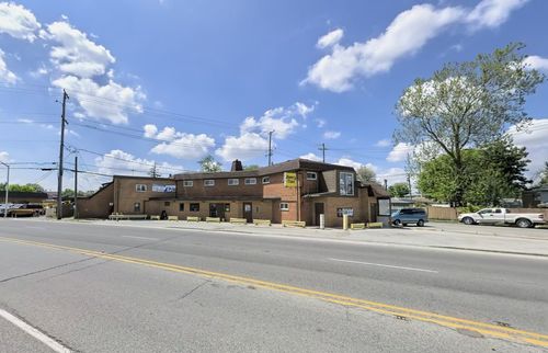 4300 Amelia Ave, Lyons, IL, 60534-2213 | Card Image