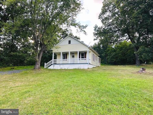 241 Pecher Rd, FAIRFIELD, PA, 17320-9243 | Card Image