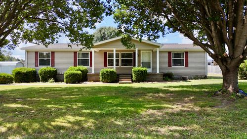 37 Hall Cir, Gray, KY, 40734-6708 | Card Image