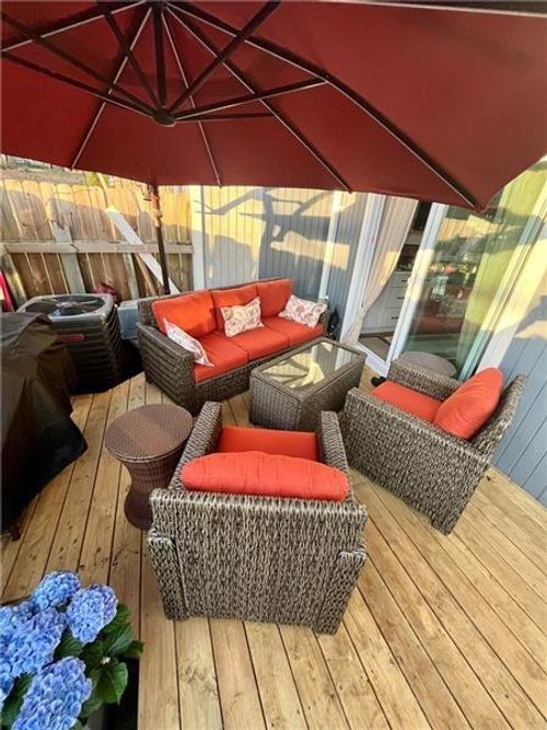 1044 Mariners Ct, Stone Mountain, GA, 30083-2604 | Card Image