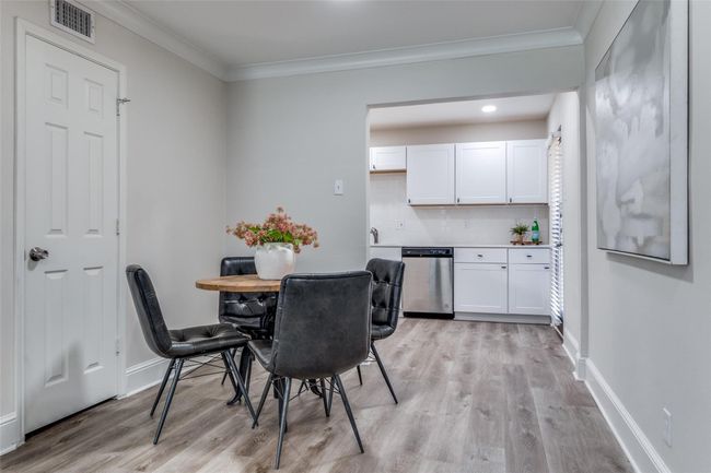 APT-120 - 10211 Regal Oaks Dr, Condo with 2 bedrooms, 2 bathrooms and null parking in Dallas TX | Image 12