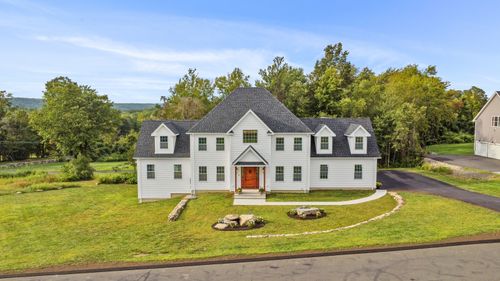 20 Stone House Ln, Burlington, CT, 06013-1750 | Card Image