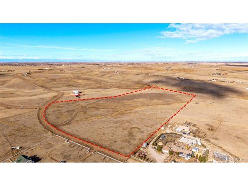 44145 E Iliff Trl, Bennett, CO, 80102-8400 | Card Image