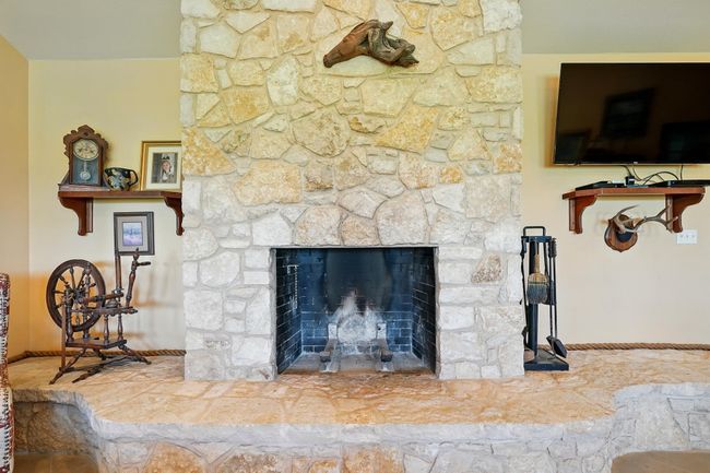 4593 Highway 206, House other with 4 bedrooms, 3 bathrooms and null parking in Cisco TX | Image 11