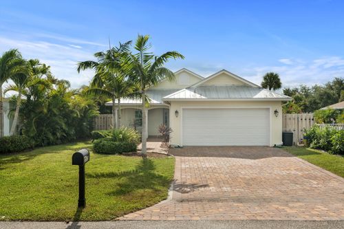 17735 Carver Ave, Jupiter, FL, 33458-3917 | Card Image