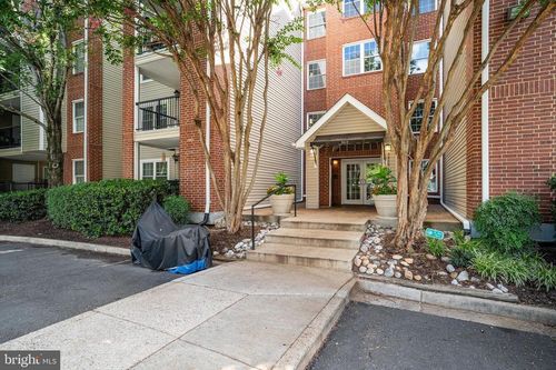 apt-2221-3315 Wyndham Cir, ALEXANDRIA, VA, 22302-4325 | Card Image