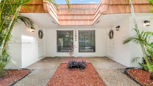 e-10600 Nw 45th St, Coral Springs, FL, 33065-2326 | Card Image