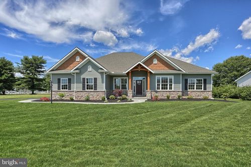 022 Starlight Lane, LEBANON, PA, 17046 | Card Image