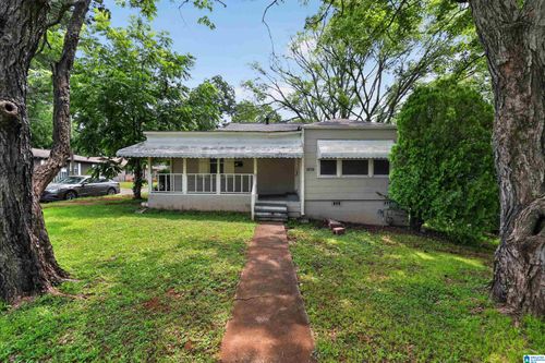 1325 17th Way Sw, Birmingham, AL, 35211-4212 | Card Image