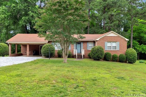 1214 Tanglewood Dr, South Hill, VA, 23970-1010 | Card Image