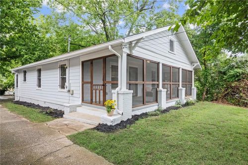 1591 Jonesboro Rd Se, Atlanta, GA, 30315-4039 | Card Image