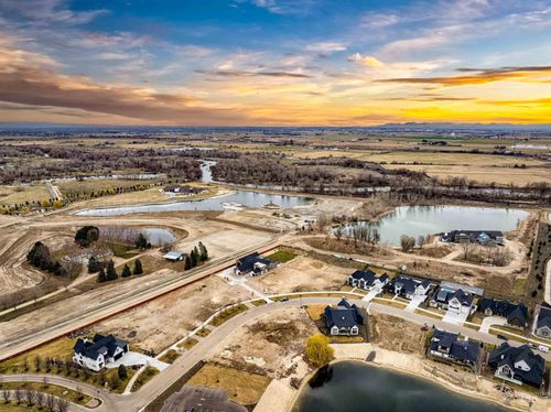 21439 Salmon Falls Ln, Star, ID, 83669-6327 | Card Image